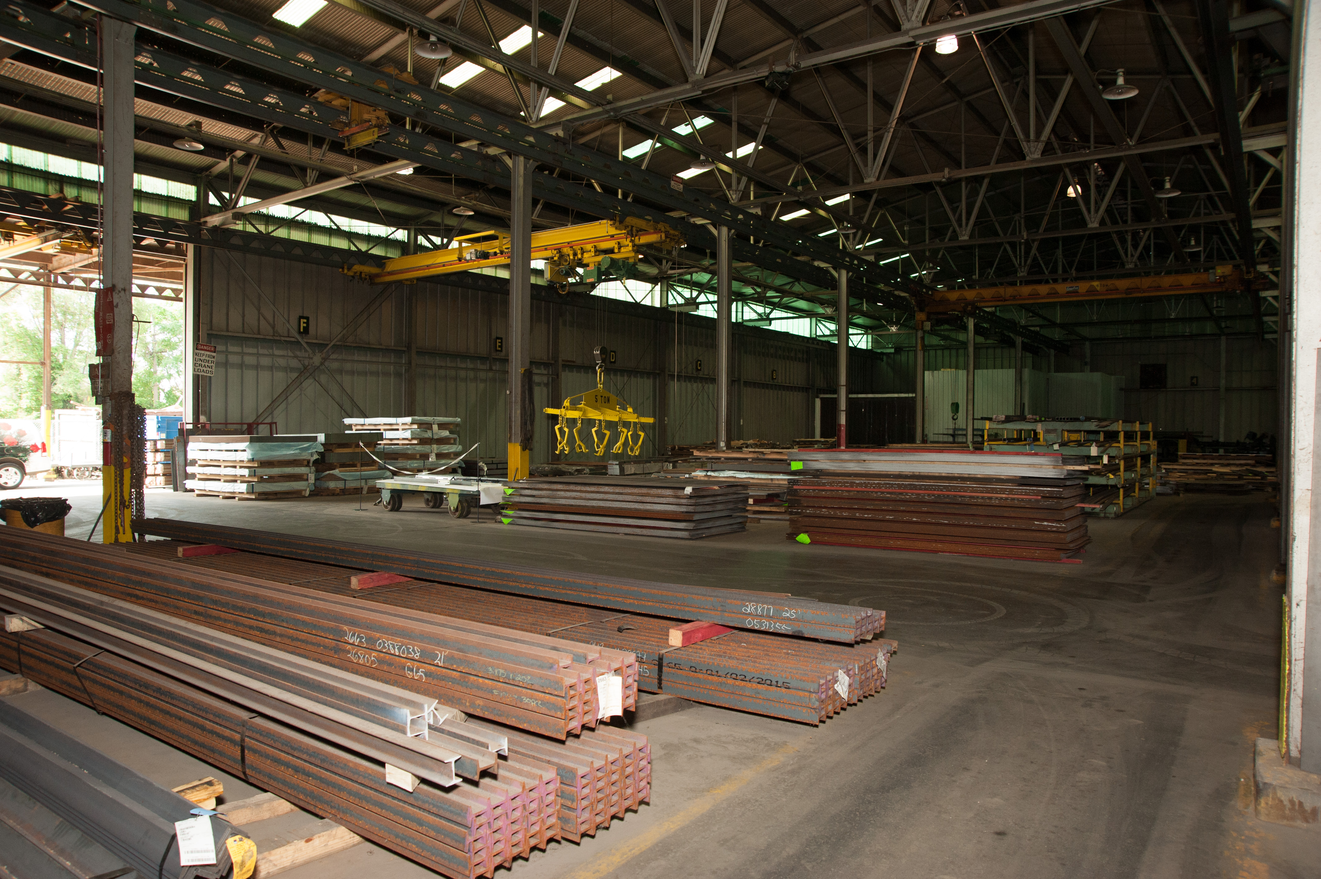 Steel-Warehouse